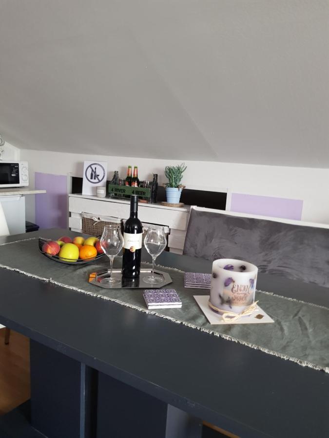 Apartman Atelier Karlovac Buitenkant foto