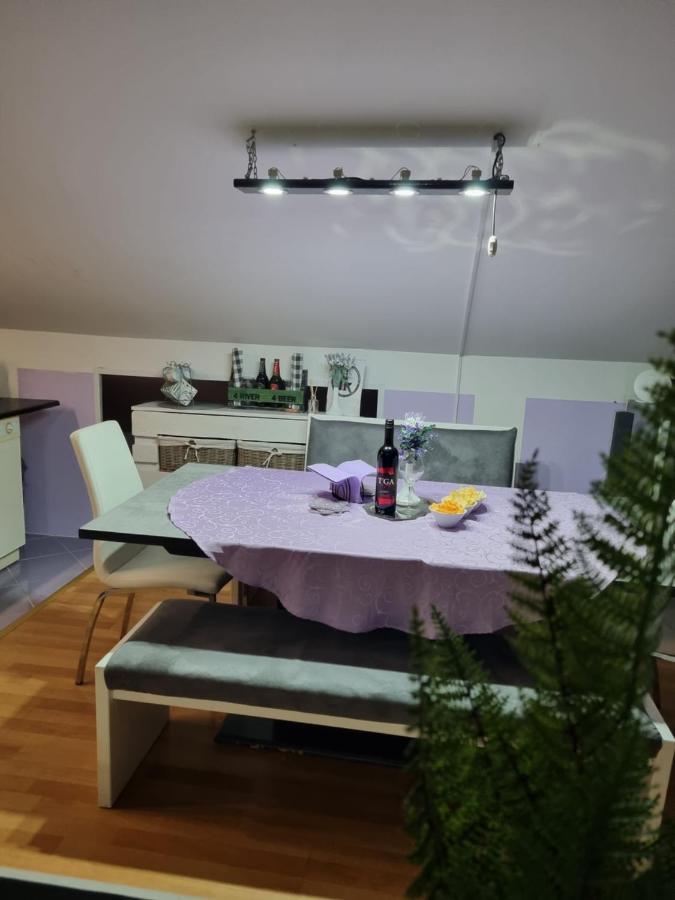Apartman Atelier Karlovac Buitenkant foto